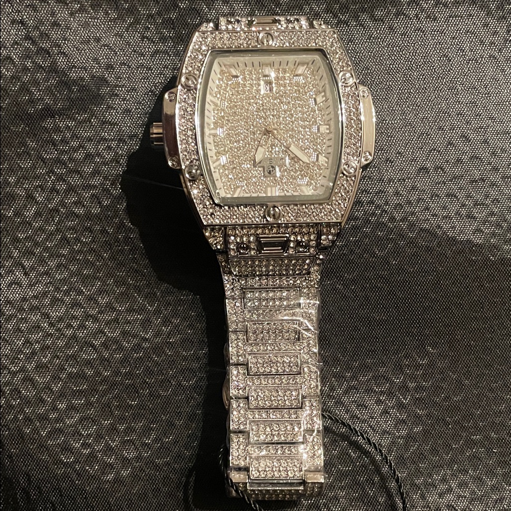 Luxury Silver Mens Watch